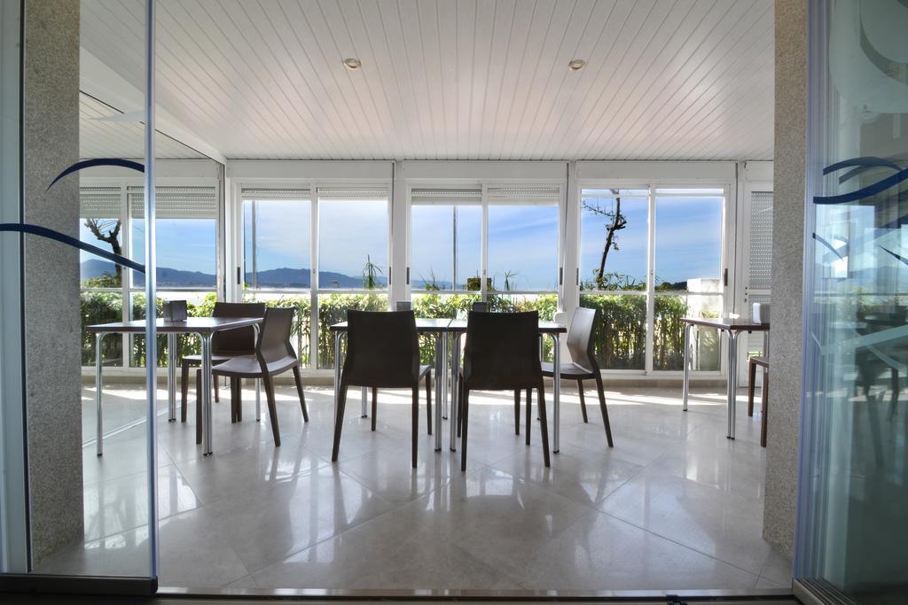 Hotel Playa Cangas do Morrazo Eksteriør bilde