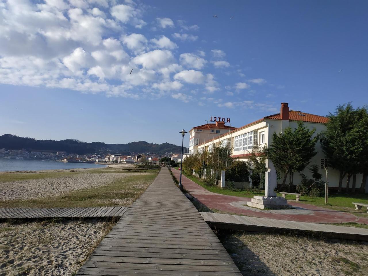 Hotel Playa Cangas do Morrazo Eksteriør bilde