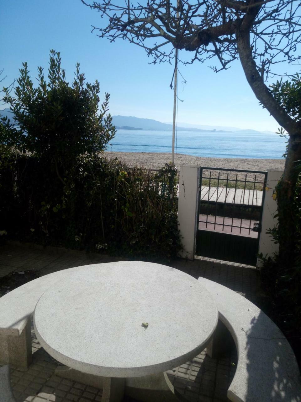 Hotel Playa Cangas do Morrazo Eksteriør bilde